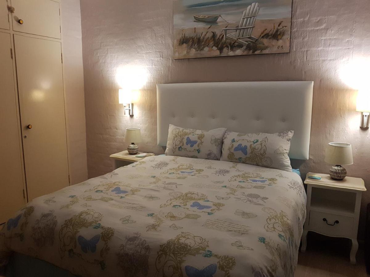 Ballito 69 Perissa Santorini Sea View, Walk To Beach -Family Only ภายนอก รูปภาพ