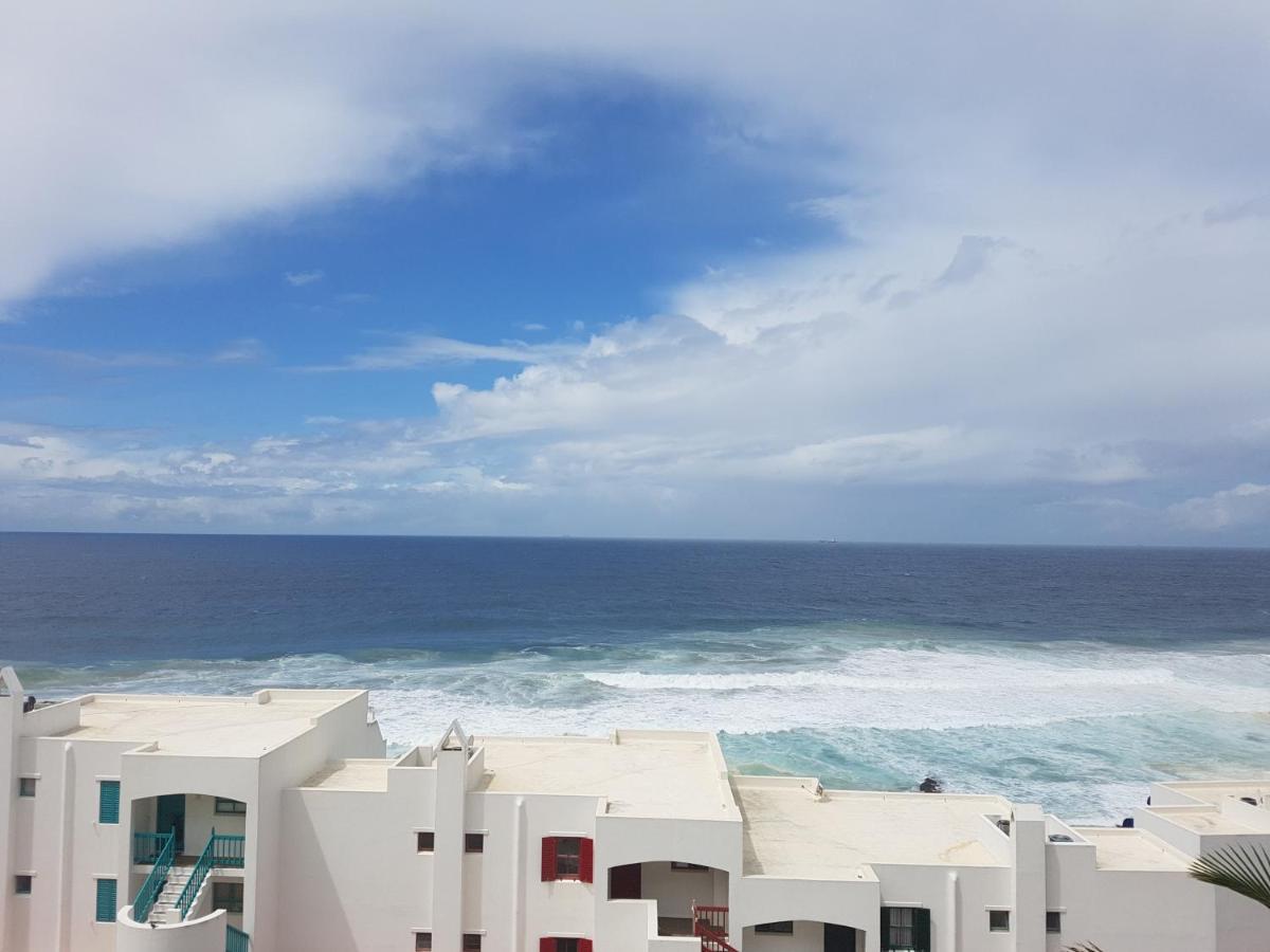 Ballito 69 Perissa Santorini Sea View, Walk To Beach -Family Only ภายนอก รูปภาพ
