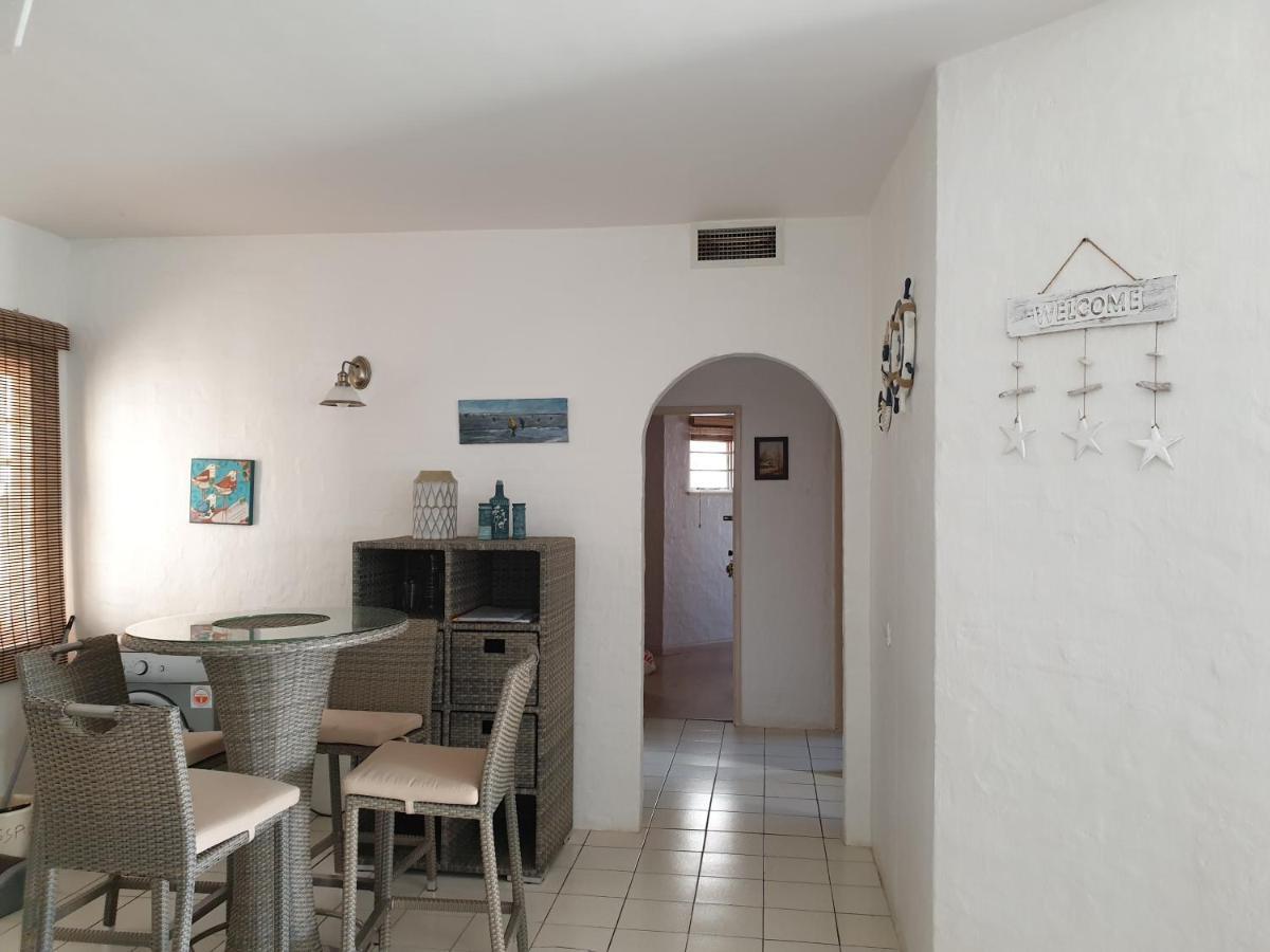 Ballito 69 Perissa Santorini Sea View, Walk To Beach -Family Only ภายนอก รูปภาพ