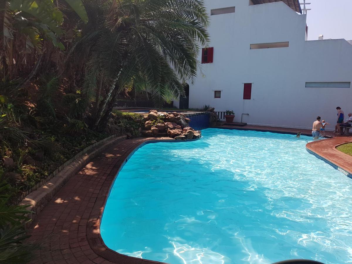 Ballito 69 Perissa Santorini Sea View, Walk To Beach -Family Only ภายนอก รูปภาพ
